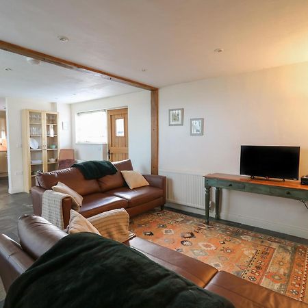 Caely Villa Llandrindod Wells Exterior photo