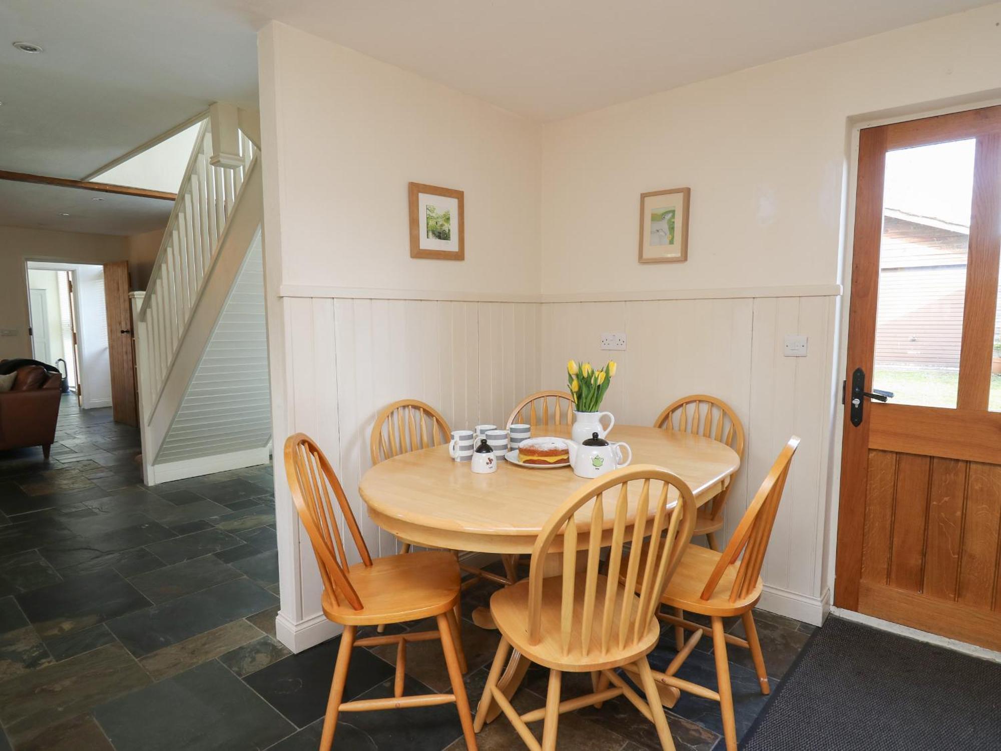 Caely Villa Llandrindod Wells Exterior photo