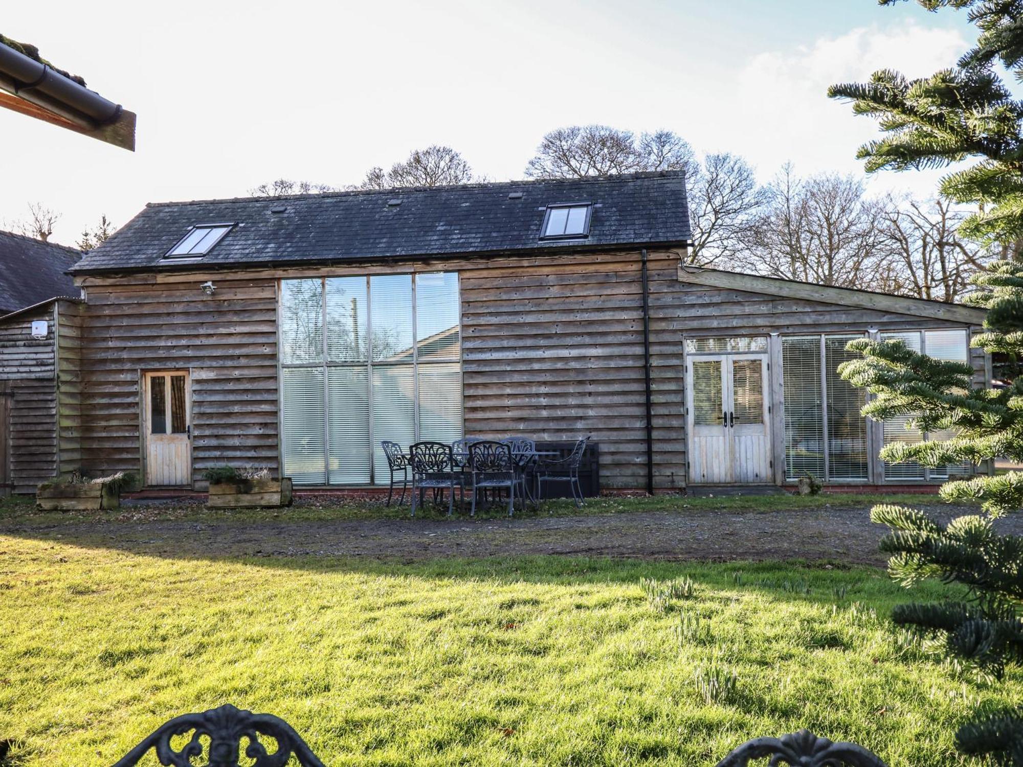 Caely Villa Llandrindod Wells Exterior photo
